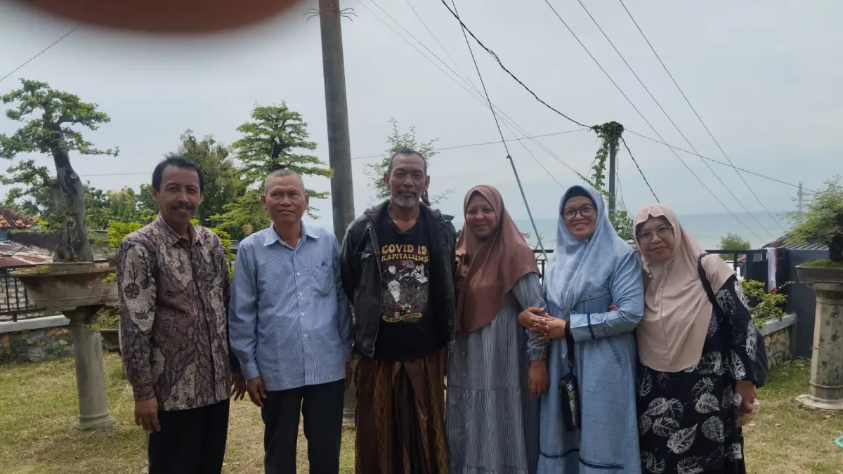 Dosen UIN Madura almarhum Moh. Masyhur Abadi semasa hidup.