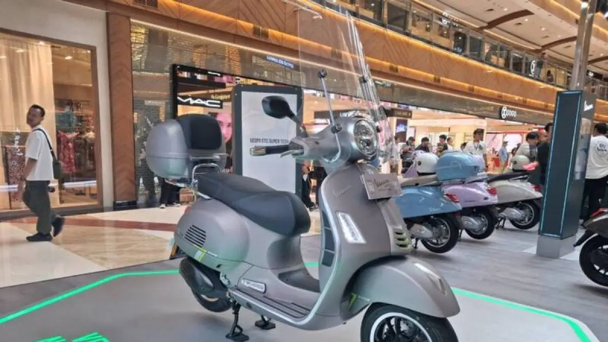Vespa GTS Super Tech 250 