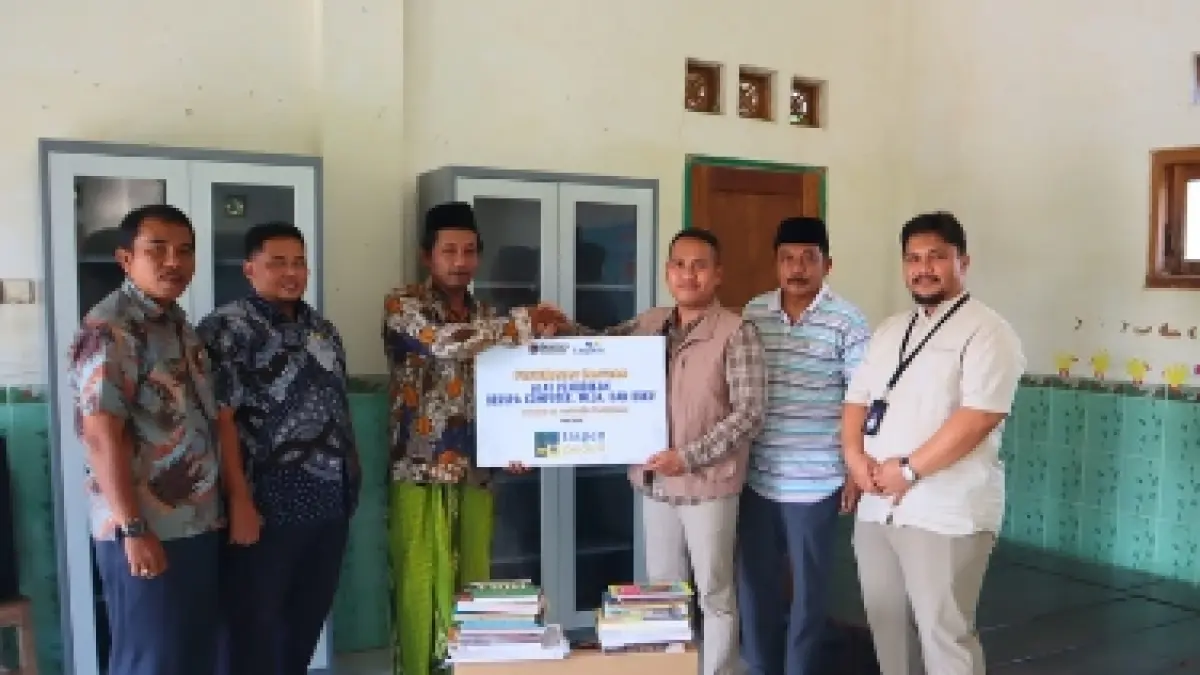 UNTUK MASA DEPAN: PT TASPEN Pamekasan memberikan bantuan CSR kepada Yayasan Al-Muhtadin di Kecamatan Kadur, Kabupaten Pamekasan.