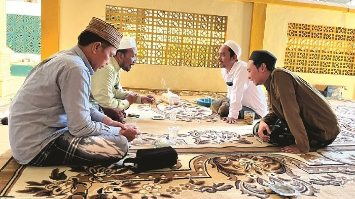 BERDUKA: Pengasuh Ponpes Mathali