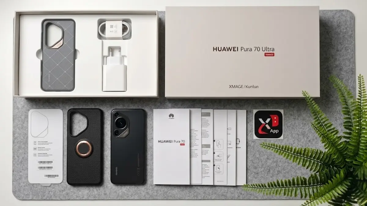 Unboxing Huawei Pura 80 Ultra