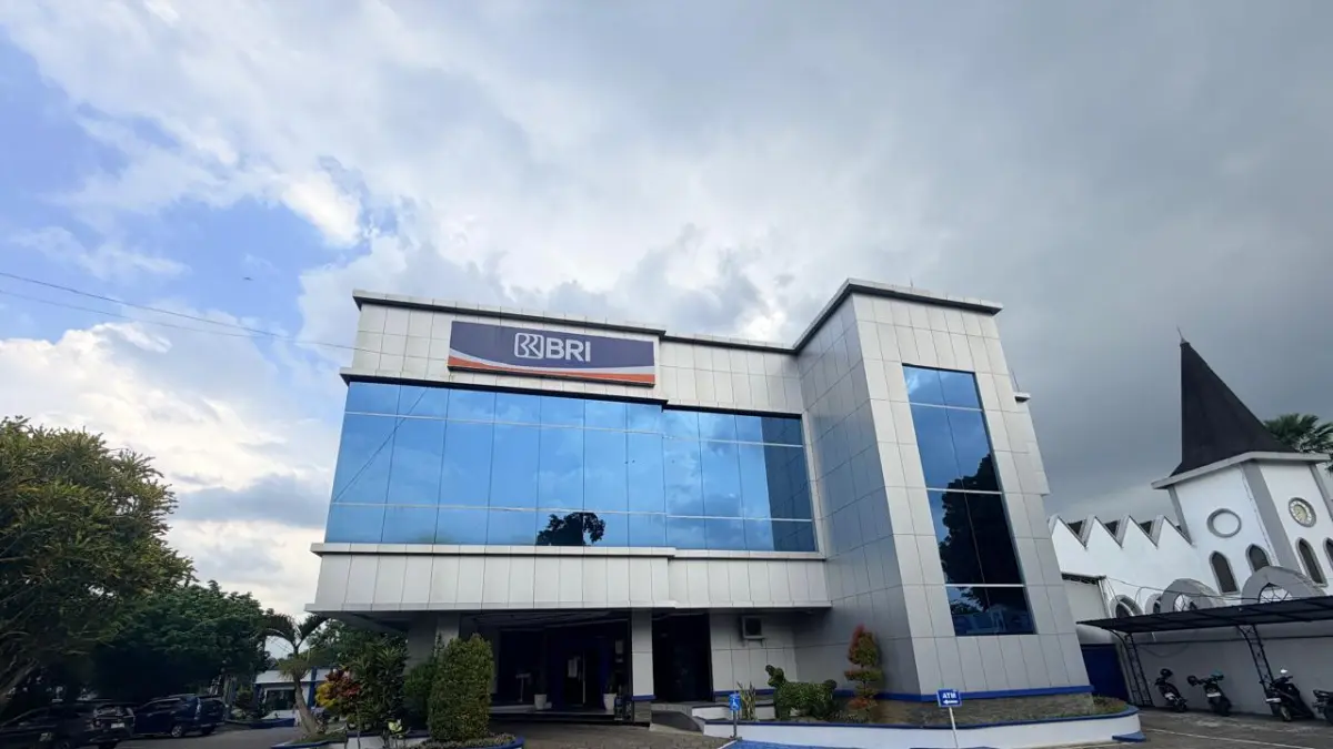 MEGAH: Kantor Cabang BRI Wonosobo 