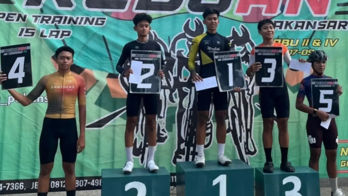MEMBANGGAKAN: Atlet sepeda Bangkalan juara saat mengikuti kejuaraan di Bogor pada April lalu.