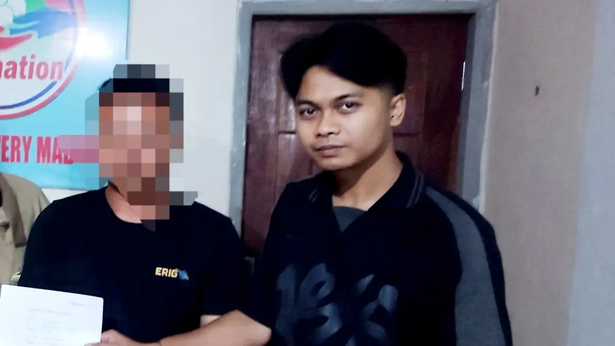 KESADARAN DIRI: Terduga penyalah guna narkotika diamankan polisi, Selasa (7/7). (POLRES PAMEKASAN UNTUK JPRM)