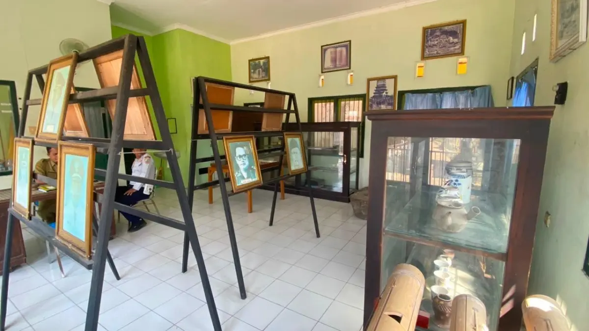 TIDAK REPRESENTATIF: Kondisi museum mini yang ada di Kelurahan Polagan, Kecamatan Sampang, Selasa (7/7).