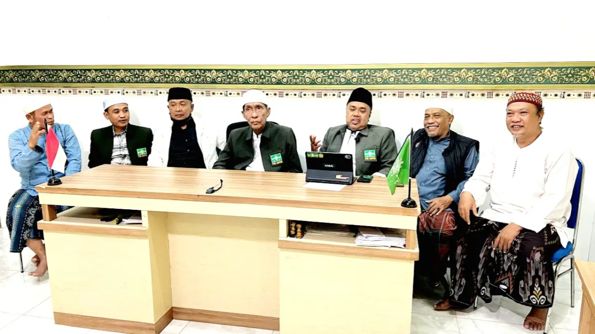 BERI SIKAP: Ulama Bassra berkumpul dan memberikan pernyataan sikap di Pamekasan, Jumat (10/7). (TANGKAP LAYAR)