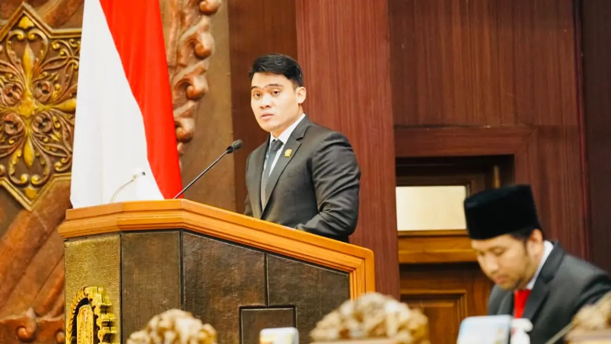 BERWIBAWA: Juru Bicara Banggar DPRD Jatim Cahyo Harjo Prakoso