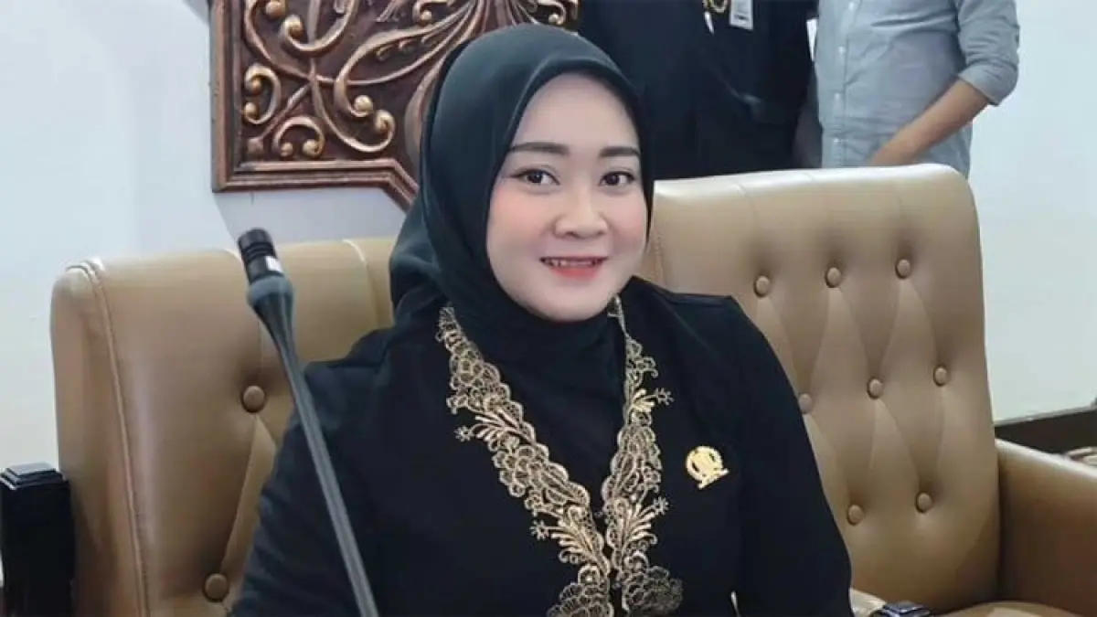 FOKUS: Anggota Fraksi PDI Perjuangan DPRD Jawa Timur Indriani Yulia Mariska.