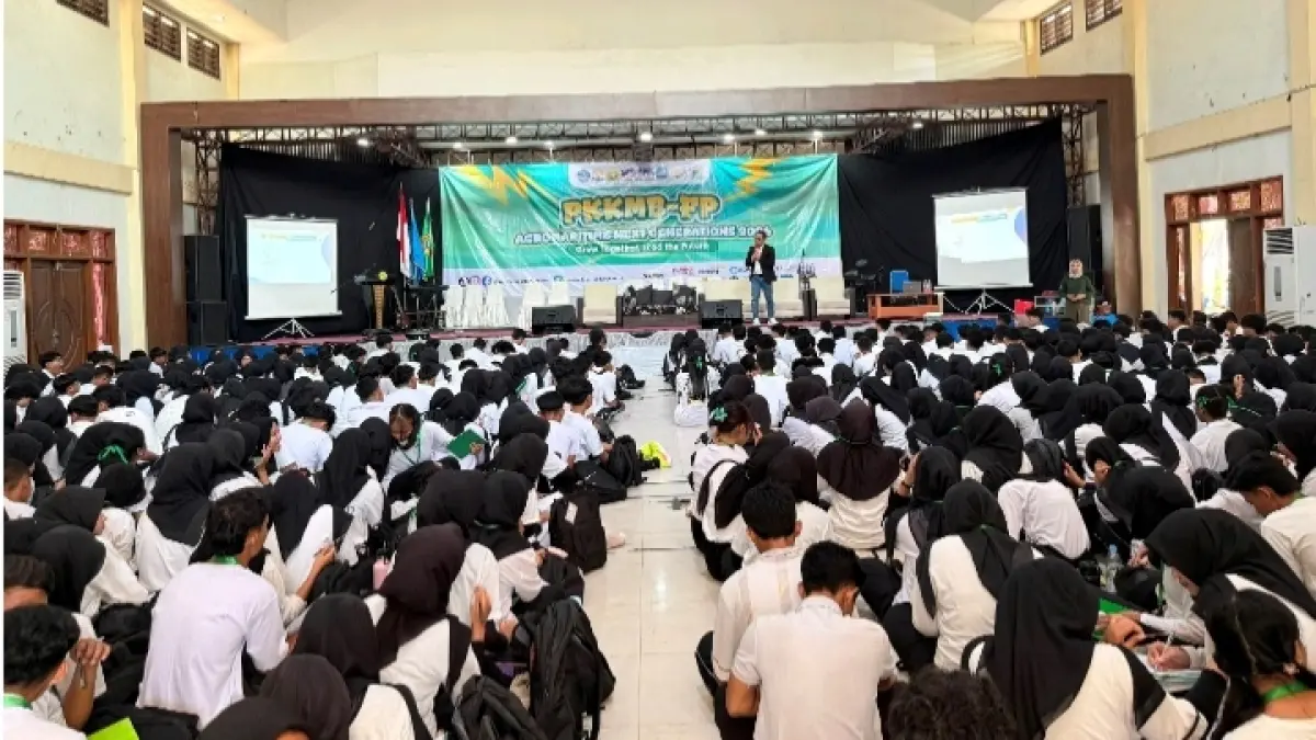 FOKUS: Ratusan mahasiswa baru Fakultas Pertanian (FP) UTM mengikuti PKKMB 2026 di Gedung Student Centre UTM, Kamis (13/8).