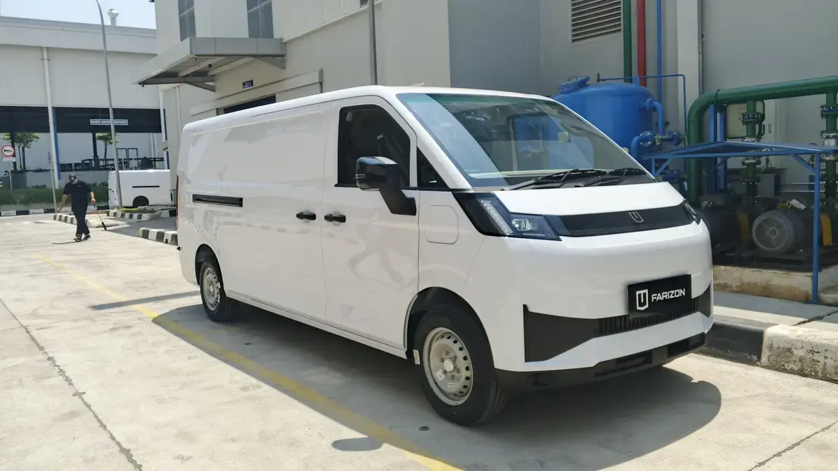 Farizon V8E