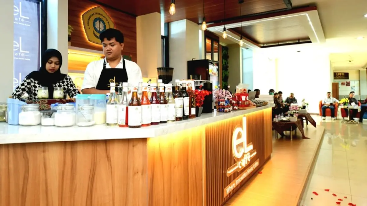ASET KAMPUS: EL Café tak hanya tempat nongkrong, tapi juga etalase komersialisasi riset dan inovasi sivitas akademika.