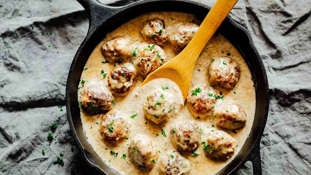 Chicken Meatballs Creamy Sauce