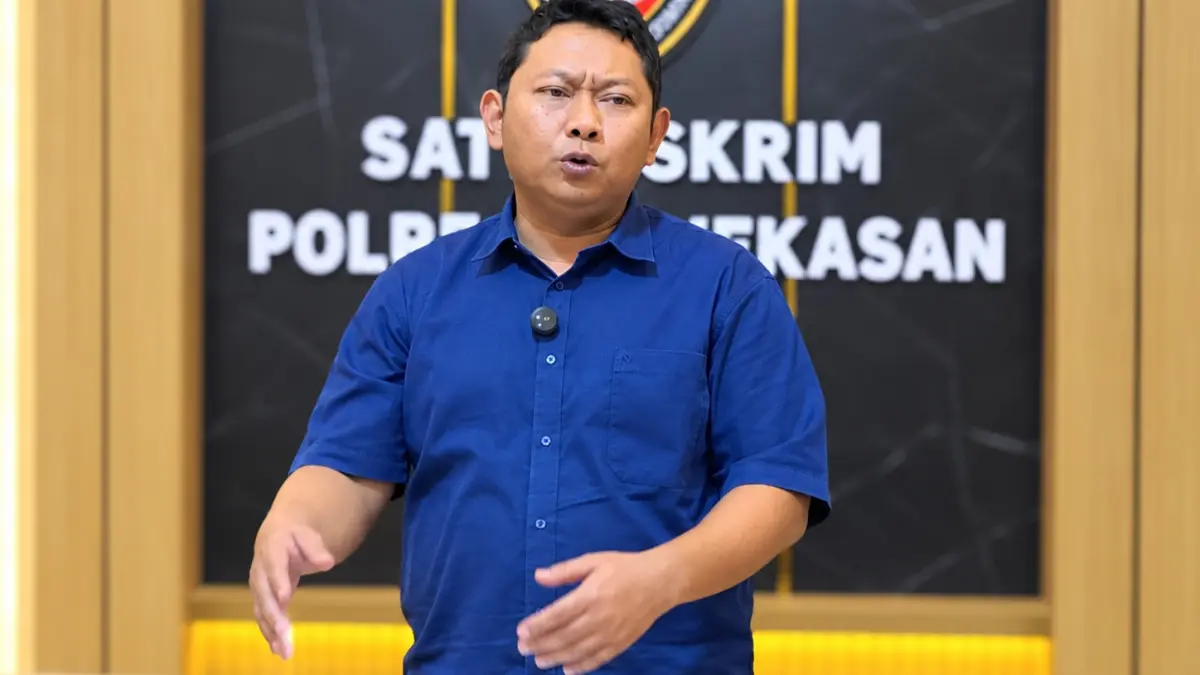 BERI PENJELASAN: Kasatreskrim Polres Pamekasan AKP Yoyok Hardianto.
