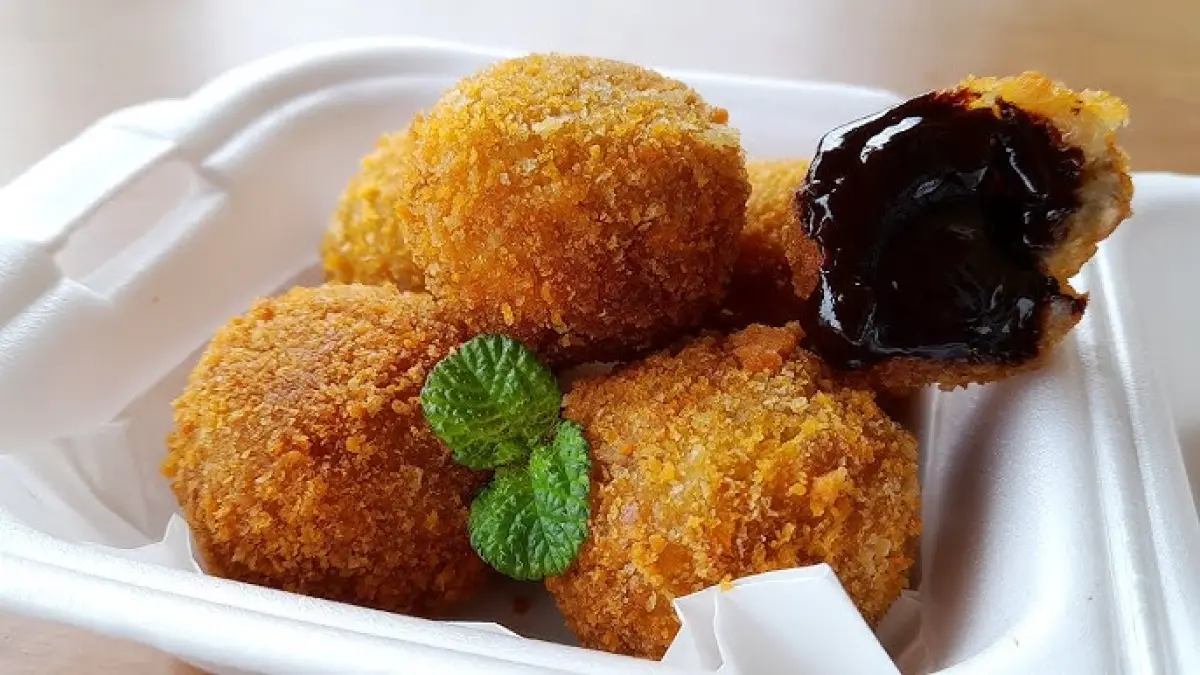 Resep Banana Bomb, Camilan Renyah dengan Ledakan Rasa Pisang dan Cokelat