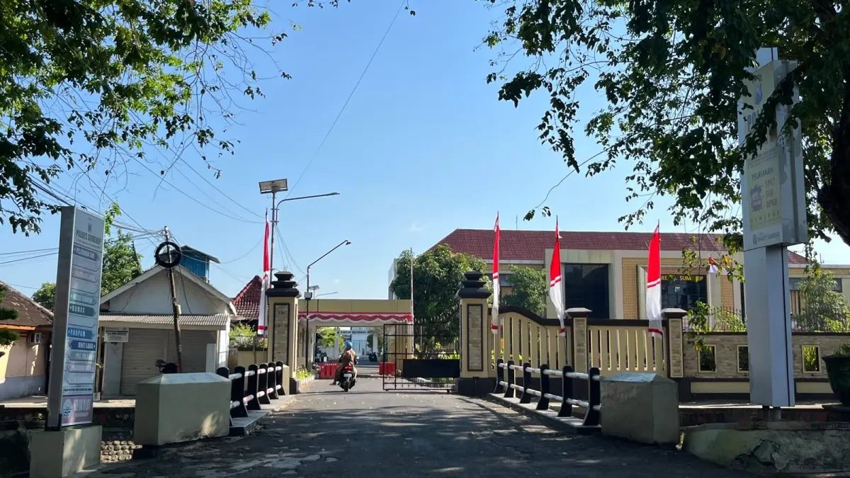 MEGAH: Keberadaan Mapolresta Sumenep di Desa Pabian, Kecamatan Kota, Minggu (6/8).
