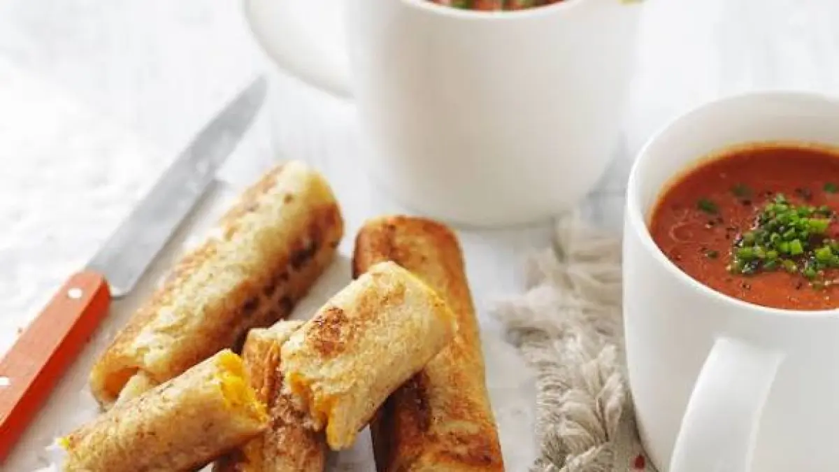 Ide Camilan Unik dari Pasta dan Keju, Resep Mac and Cheese Roll Renyah dengan Isian Creamy
