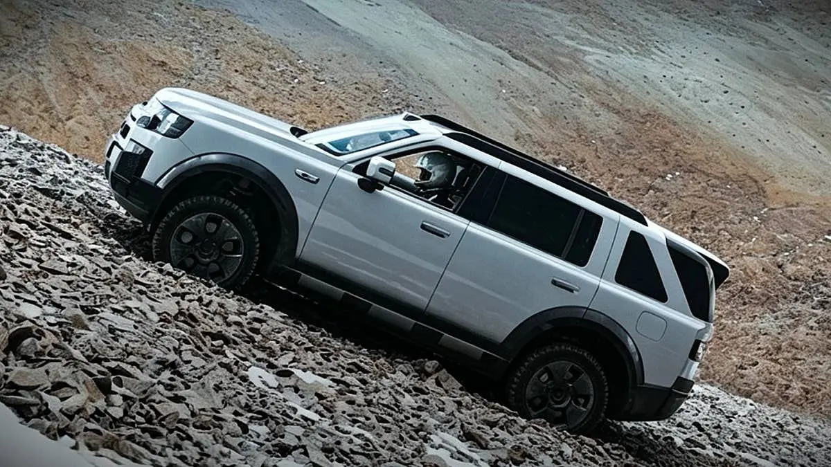Freelander 8S (X/@therealautoblog)