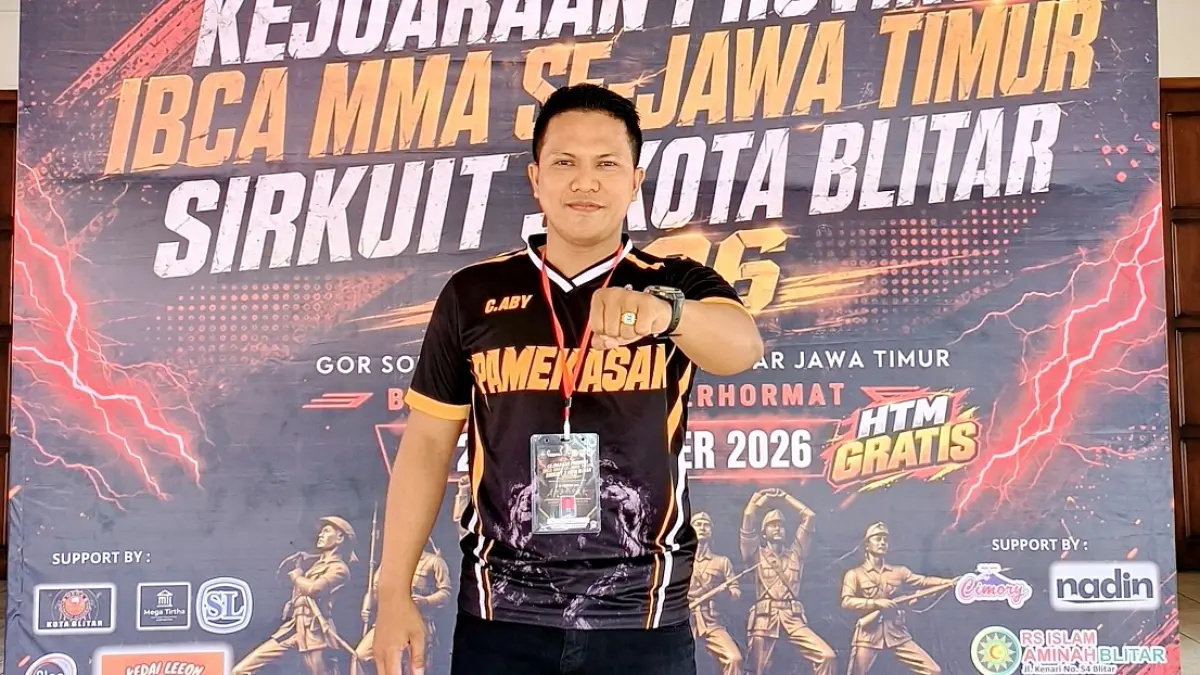 OPTIMISTIS: Abisibah berfoto dalam Sirkuit 3 Kejuaraan Provinsi IBCA-MMA se-Jawa Timur di Kota Blitar kemarin