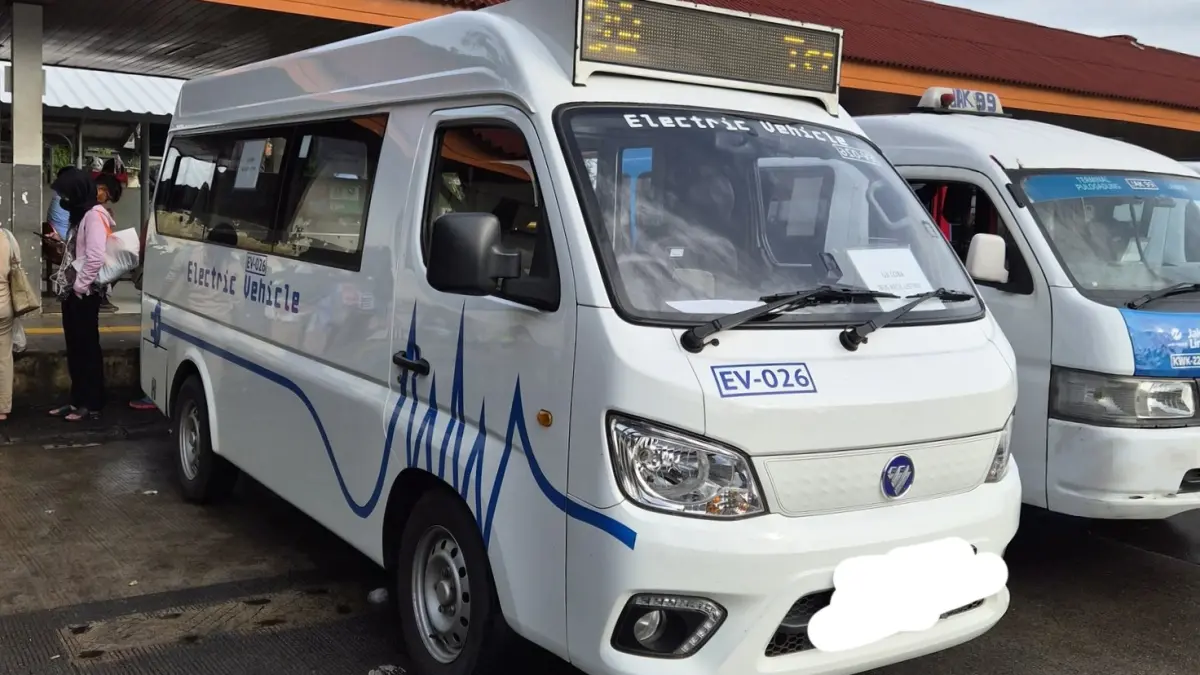 Salah satu kendaraan keluaran foton