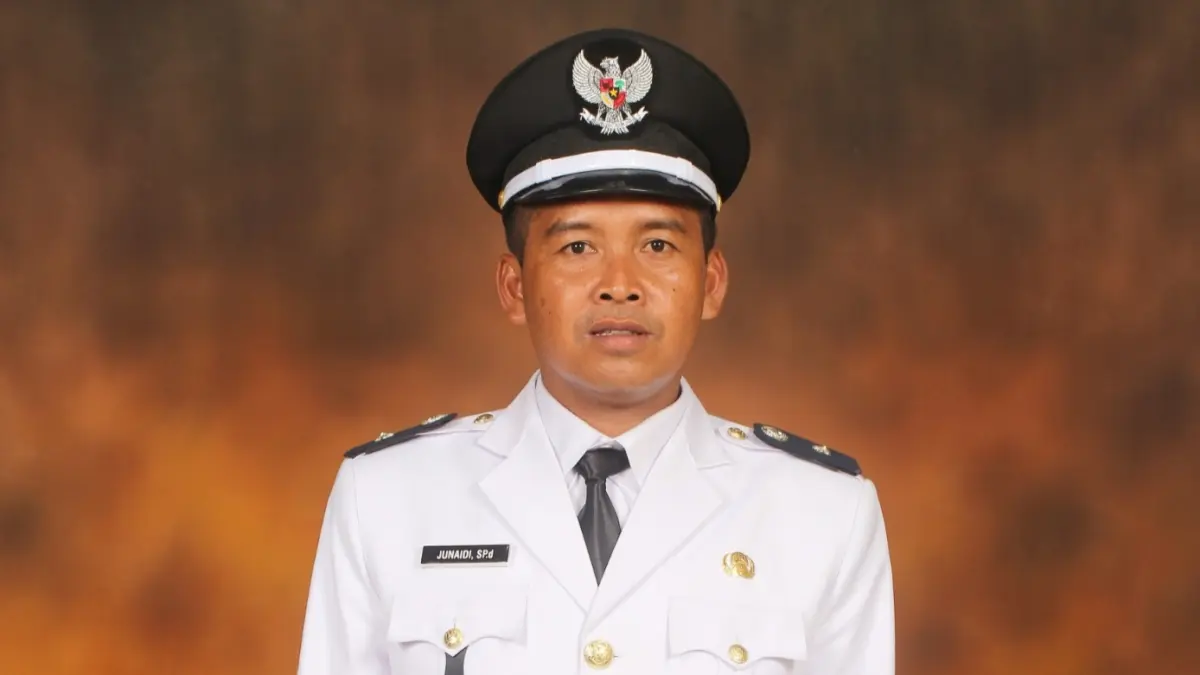 VISIONER: Kades Montorna Ahmad Junaidi, S.Pd.