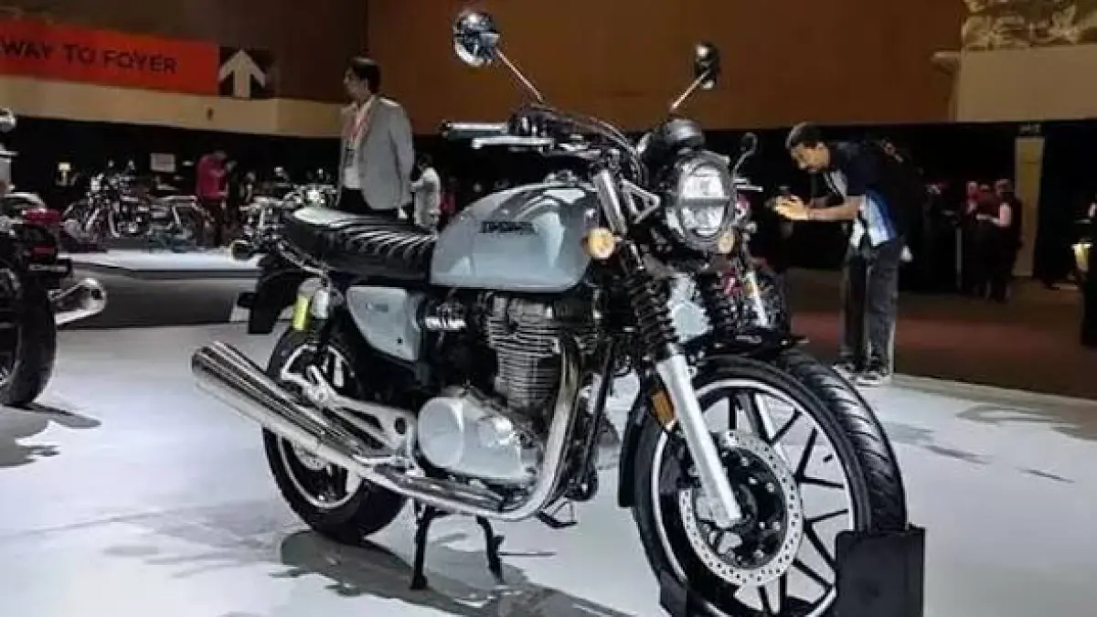 Honda CB500.