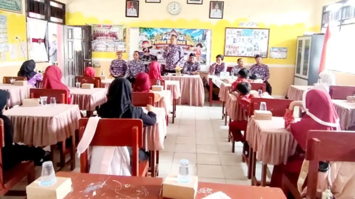 LESTARI: Suasana pelaksanaan FTBI di SDN Karang Duak 1, Sumenep, Kamis (24/9). (DISPENDIK UNTUK JPRM)