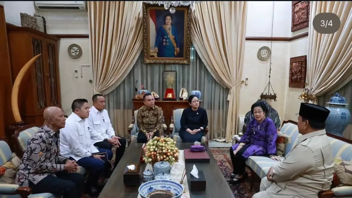 Presiden Prabowo takziyah ke kediaman Ketua Umum DPP PDI Perjuangan Megawati, sampaikan belasungkawa atas wafatnya Guruh Soekarnoputra.