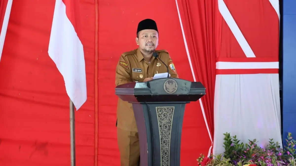 BERKOMITMEN: Wabup Sampang Ahmad Mahfudz menyampaikan sambutan dalam sebuah acara di Pendopo Trunojoyo, Sampang.
