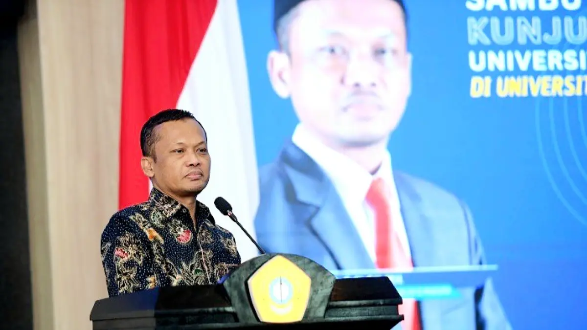BERSAHAJA: Rektor UTM Prof. Dr. Safi’ menyampaikan sambutan pada kegiatan di kampus. (UTM UNTUK JPRM)