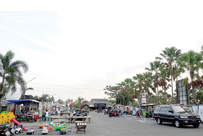 DPRD Pamekasan, Kritik Bunga Pinjaman Modal,