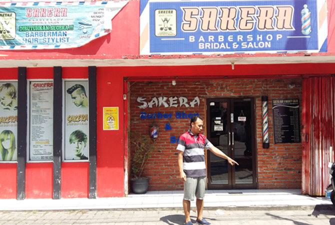 Pelaku Curanmor, Pencurian, Sakera Barbershop Bridal, Pelaku Terekam C