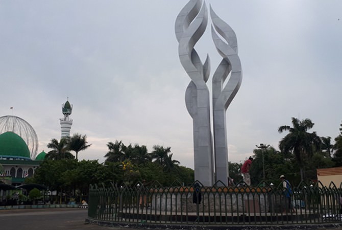 Renovasi Monumen Arek Lancor Dikebut