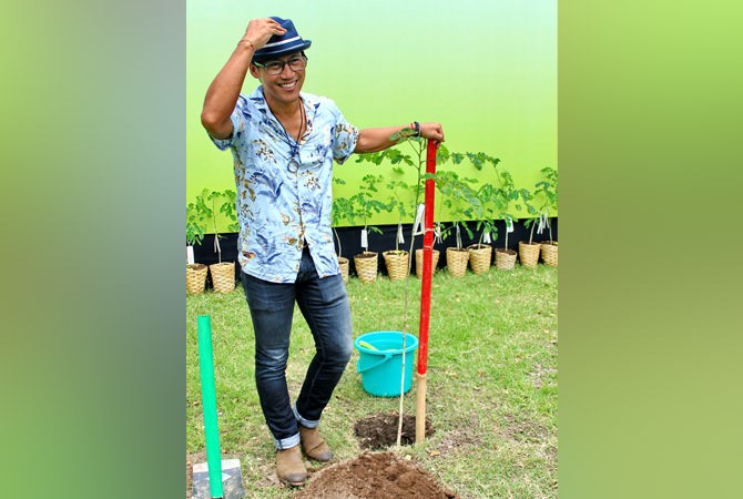 Nugie: Sekarang Berani Minum Air Langsung dari Sumur?