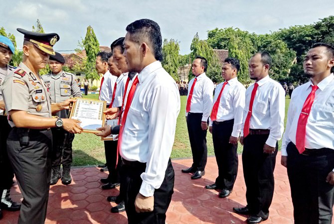 Tersangkut Narkoba, Anggota Polres Sumenep Dipecat