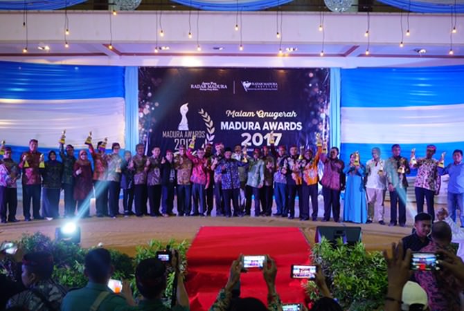 Resepsi Malam Anugerah Madura Awards Spektakuler