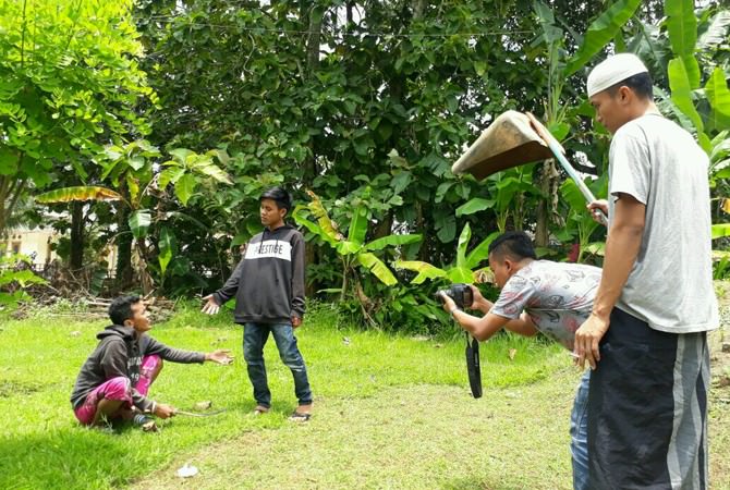 Republik Akeloy Buat Video Iseng, setelah Diunggah Banyak Senang