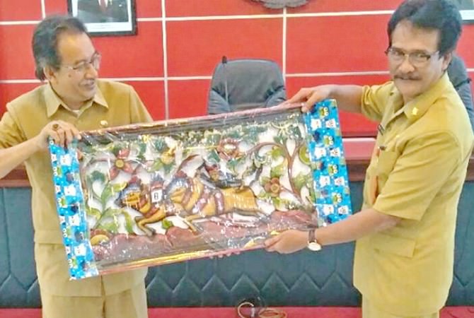 Demi Perbaiki Layanan Publik, Pemkab Kunjungi Kota Blitar