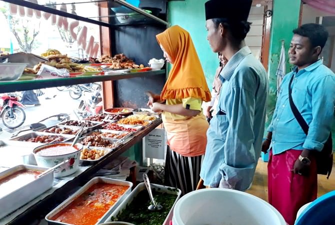 Nasi Jagung Sayur Maronggi, Menu Sederhana yang Merakyat