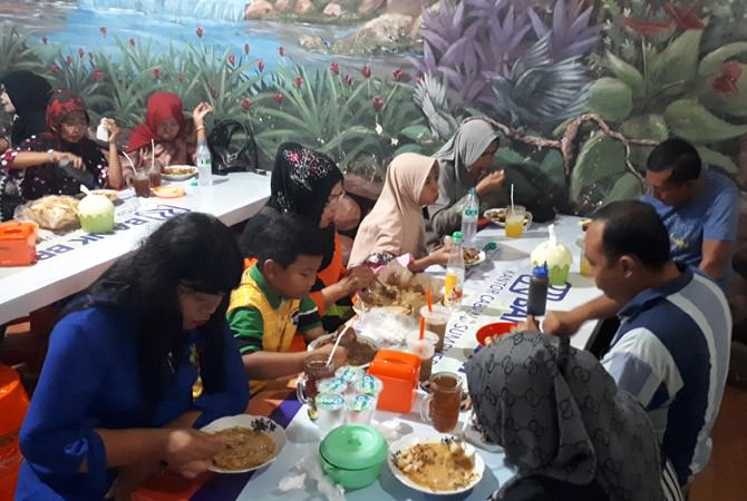 Kuah Kaldu Kokot Lebih Kental, Rasa Super Mantap