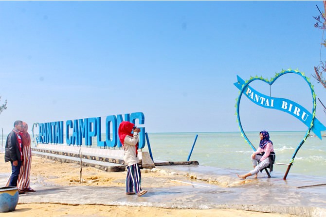Wisata Pantai Camplong, Tempat Berlibur dan Bermain Bersama Keluarga