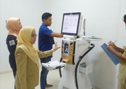 Alkes Operasi Katarak Canggih Senilai Rp 2,7 M Masih Uji Coba