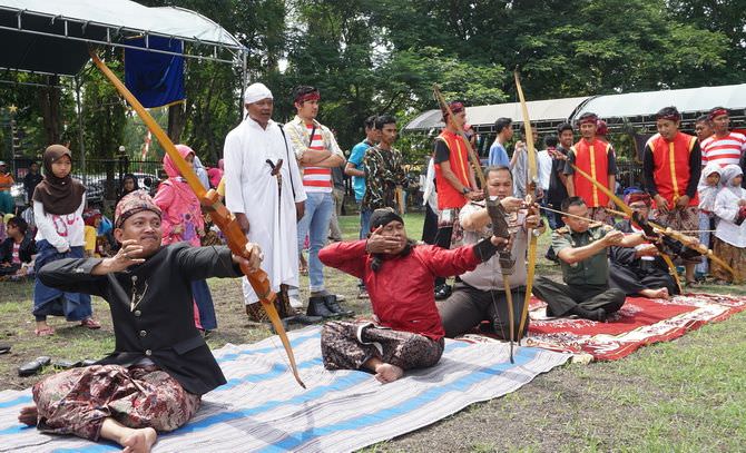 Jemparingan Lestarikan Budaya Adiluhung