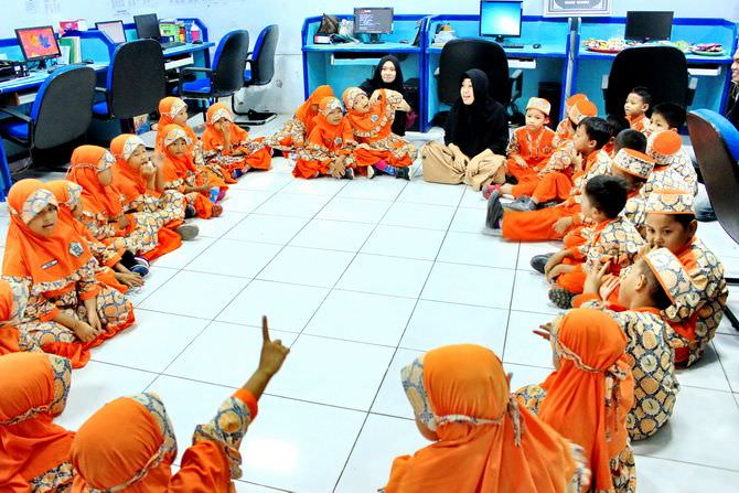 Kenalkan Jawa Pos Radar Madura sejak Dini
