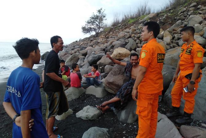 Lima Nelayan Desa Romben Barat Dijemput Sore Ini