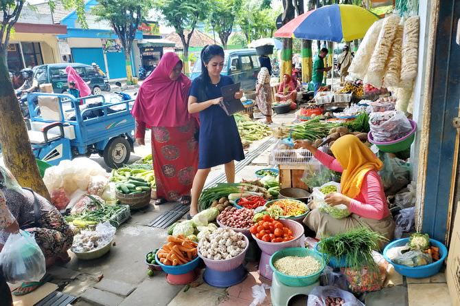 Penertiban Pedagang Pasar Tumpah Tak Jelas