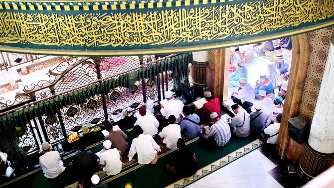Pengunjung Wisata Religi Lebih Dominan