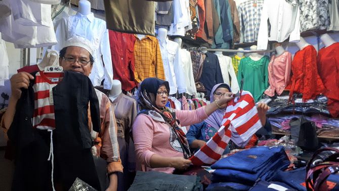 Baju Sakera dan Marlena Bukan Produk Lokal