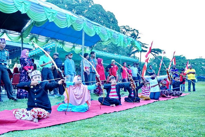 Mengikuti Gladen Ageng Jemparingan Dandim Cup 2019