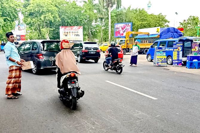Pembaca Galang Dana untuk Anisa