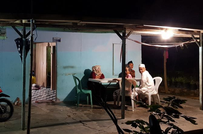Dua Puluh Satu Tahun Warga Sambas Tinggal di Kecamatan Sepulu